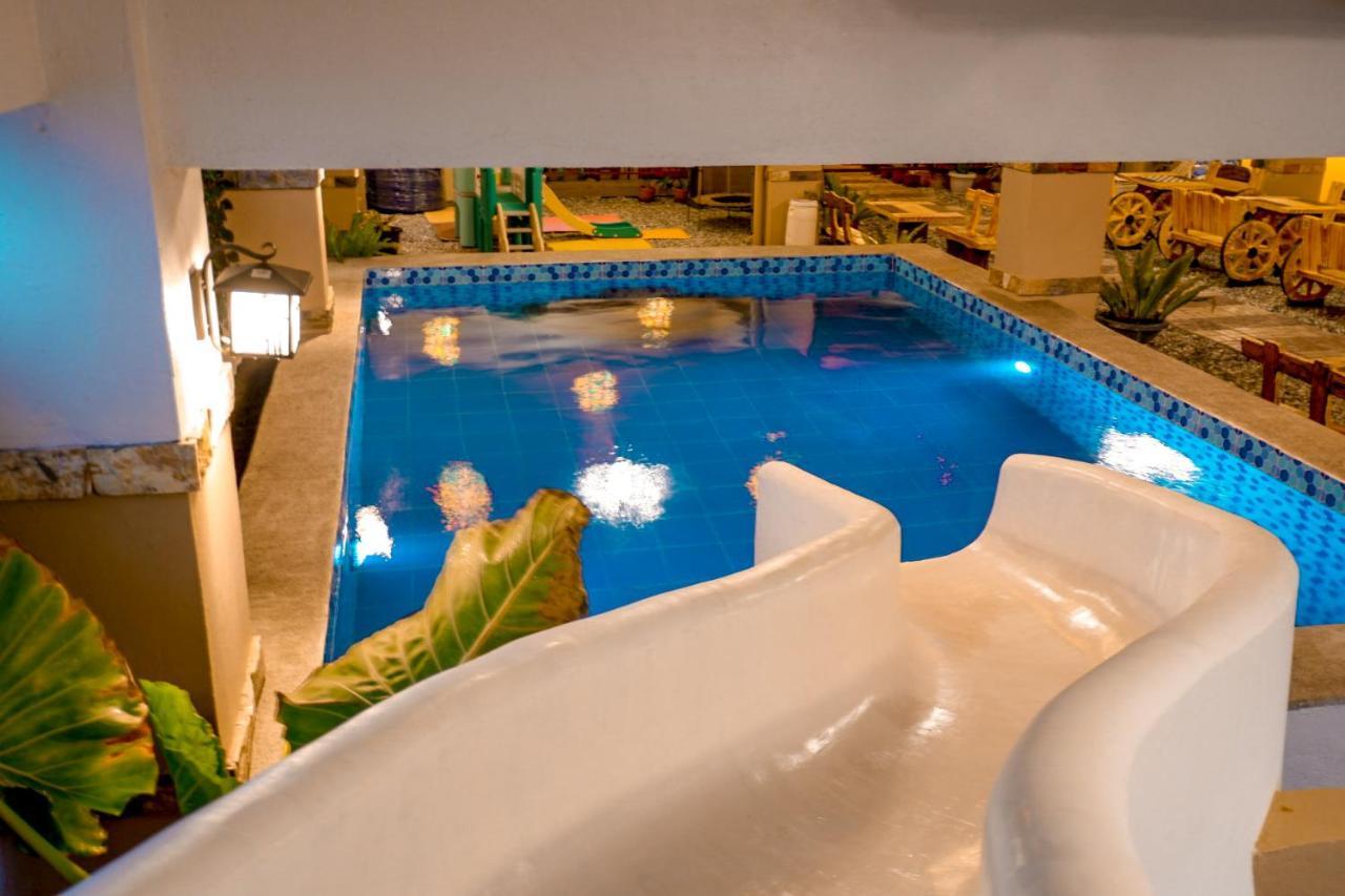 Puffer Isle Resort Dingalan Kültér fotó