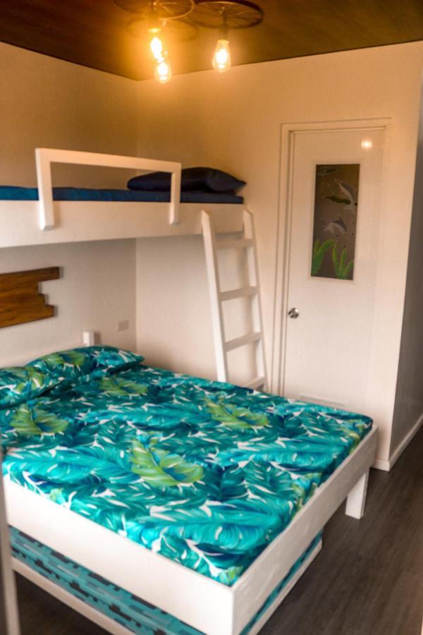 Puffer Isle Resort Dingalan Kültér fotó